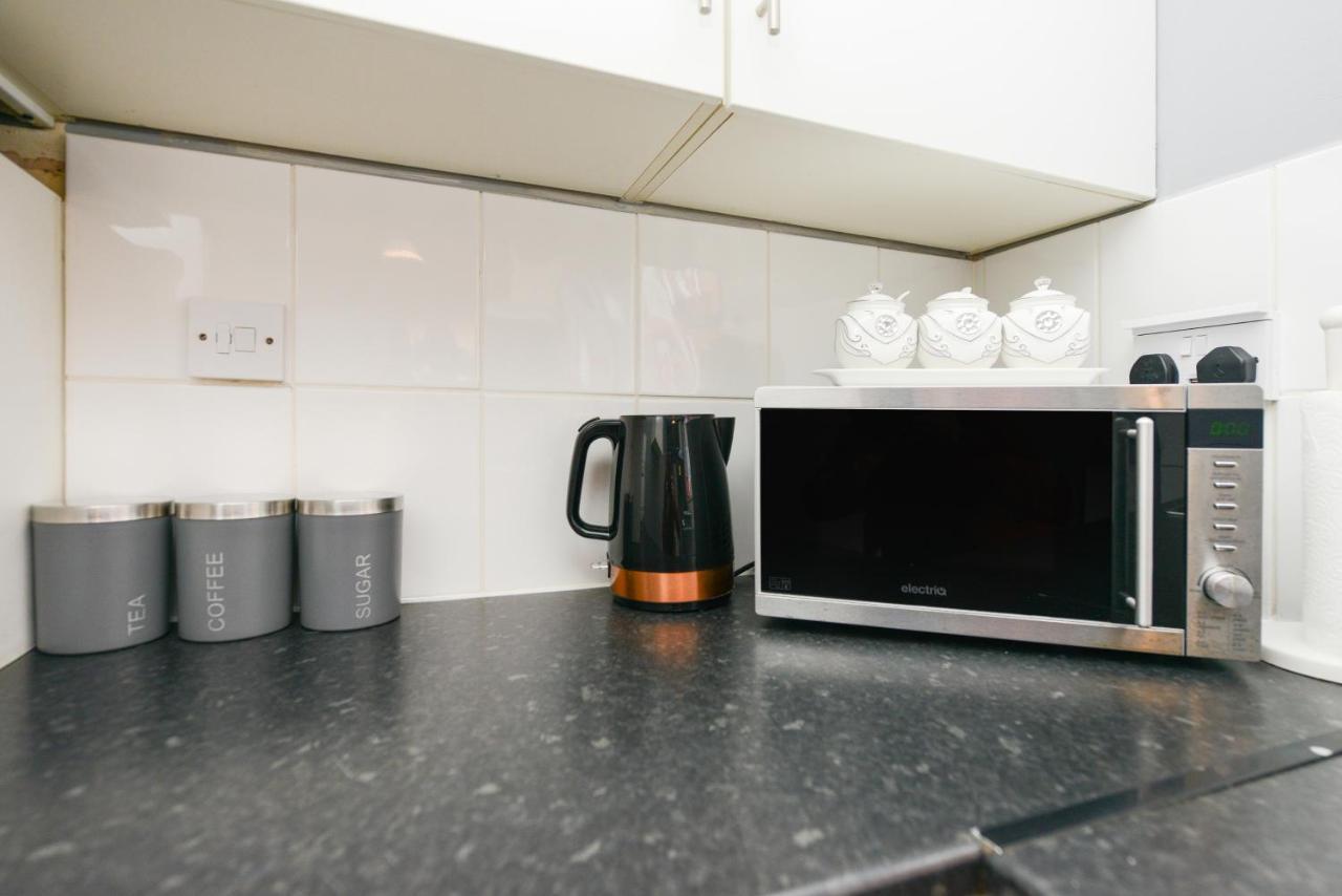 Perfect For Contractors! Spacious 5bed House With Parking - Radford Nottingham