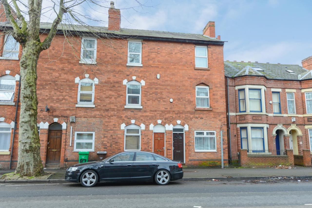 Perfect For Contractors! Spacious 5bed House With Parking - Radford Apartment *