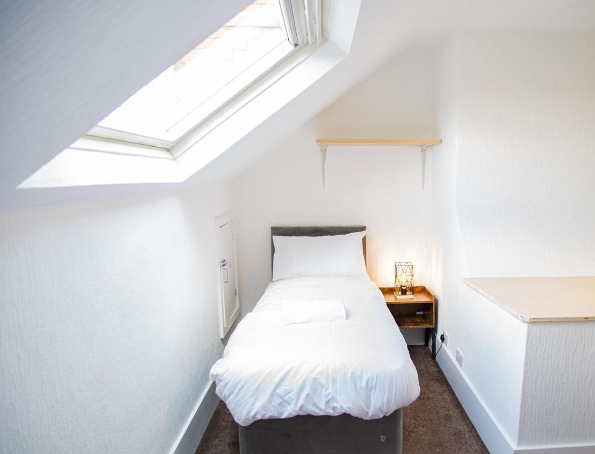Apartment Porchester House *