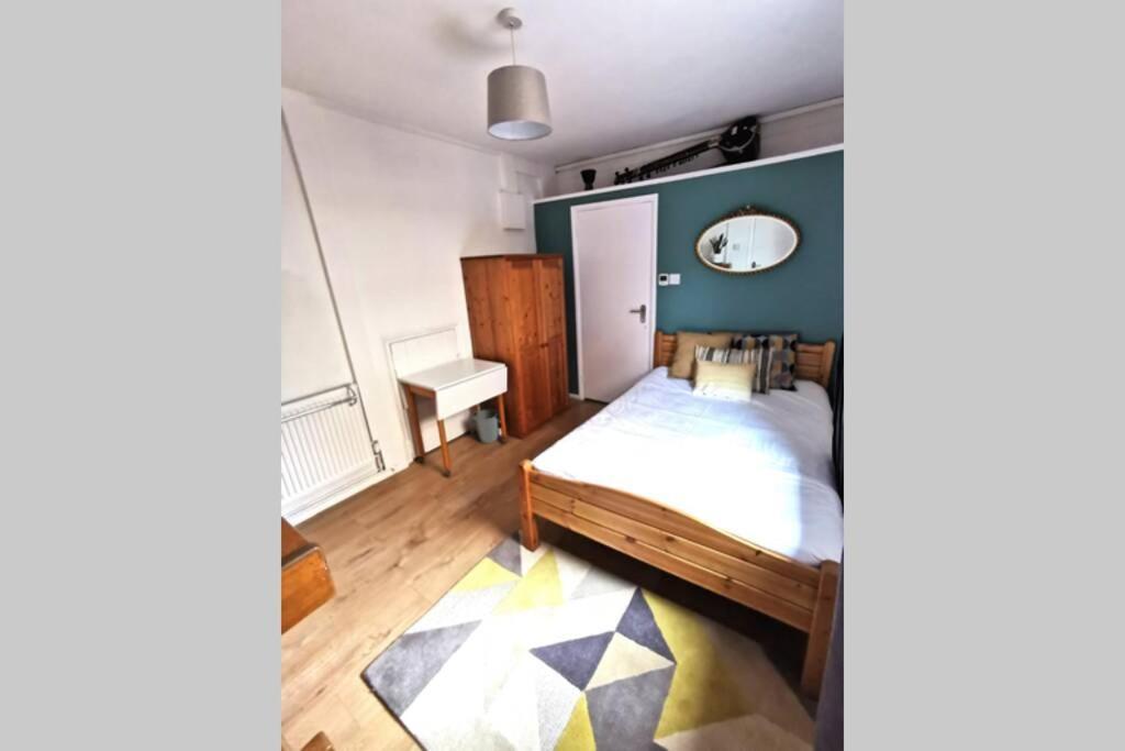 Private Comfortable Guest - Guest house Nottingham