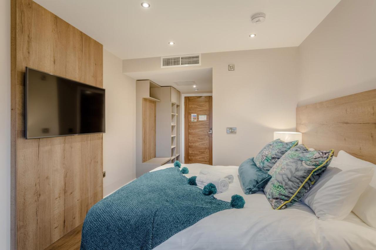 Dwell Living 4* Nottingham