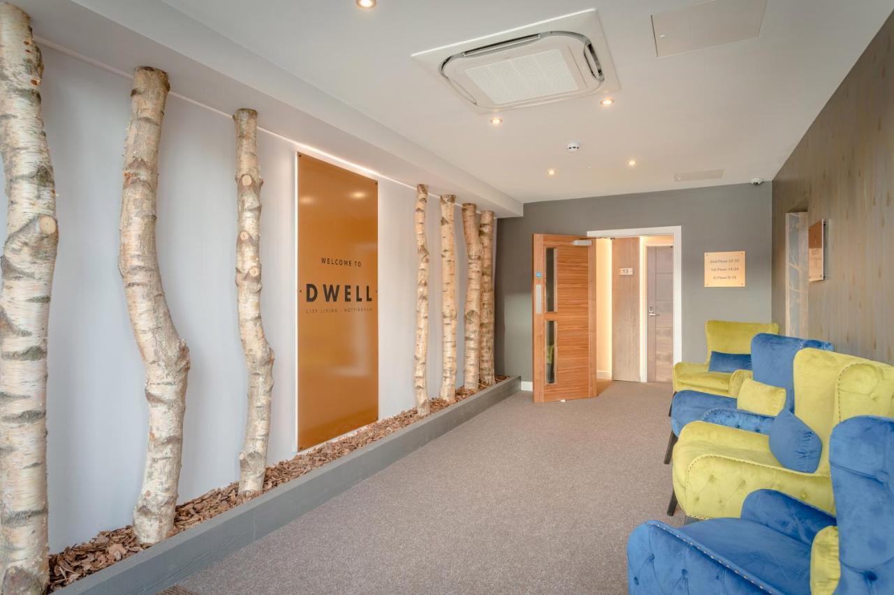 Dwell Living 4*