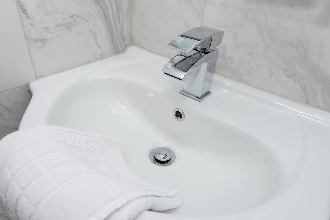 Apartamento Adbolton House - Sleek, Stylish, Brand New & Carbon *