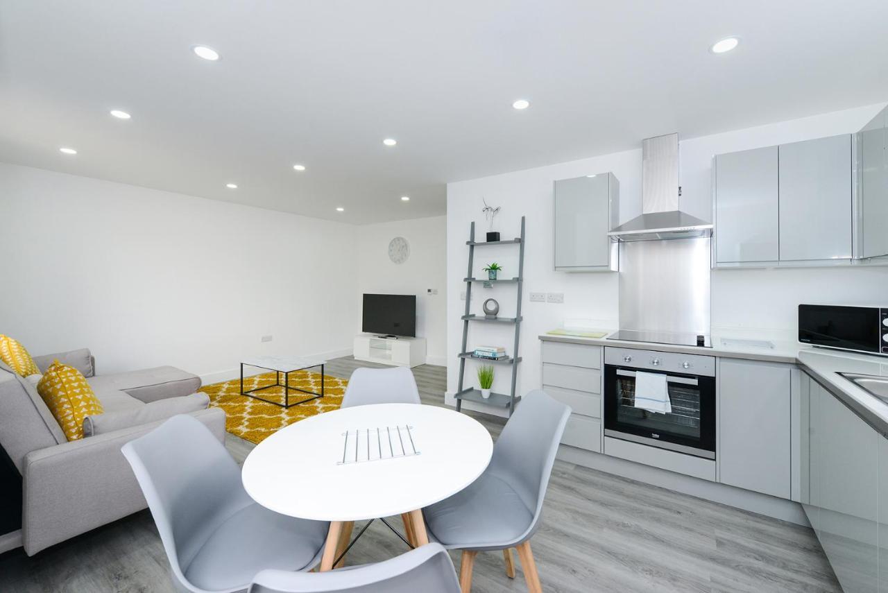 Apartamento Adbolton House - Sleek, Stylish, Brand New & Carbon