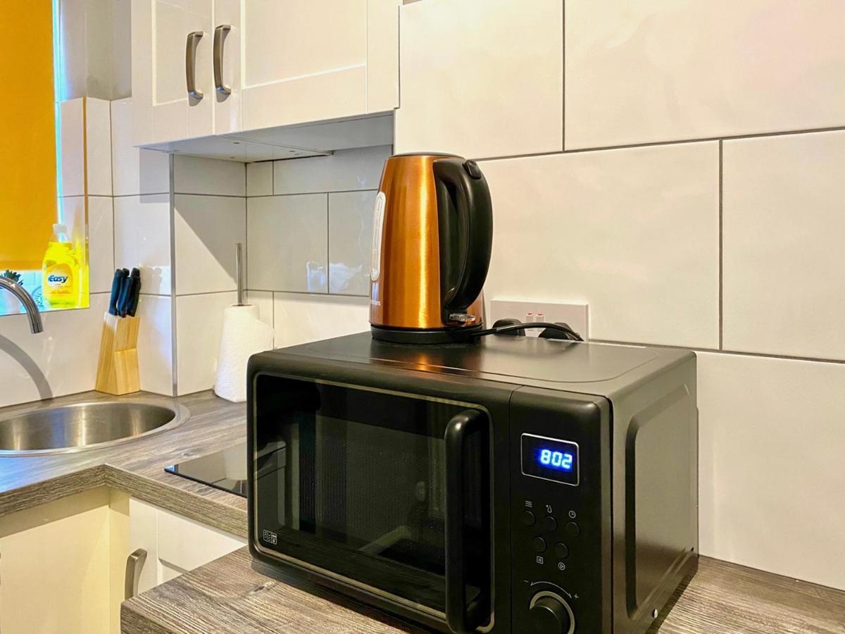 Apartment Limpenny Studio - Work Friendly And Outstanding Garden Studio Close To Centre