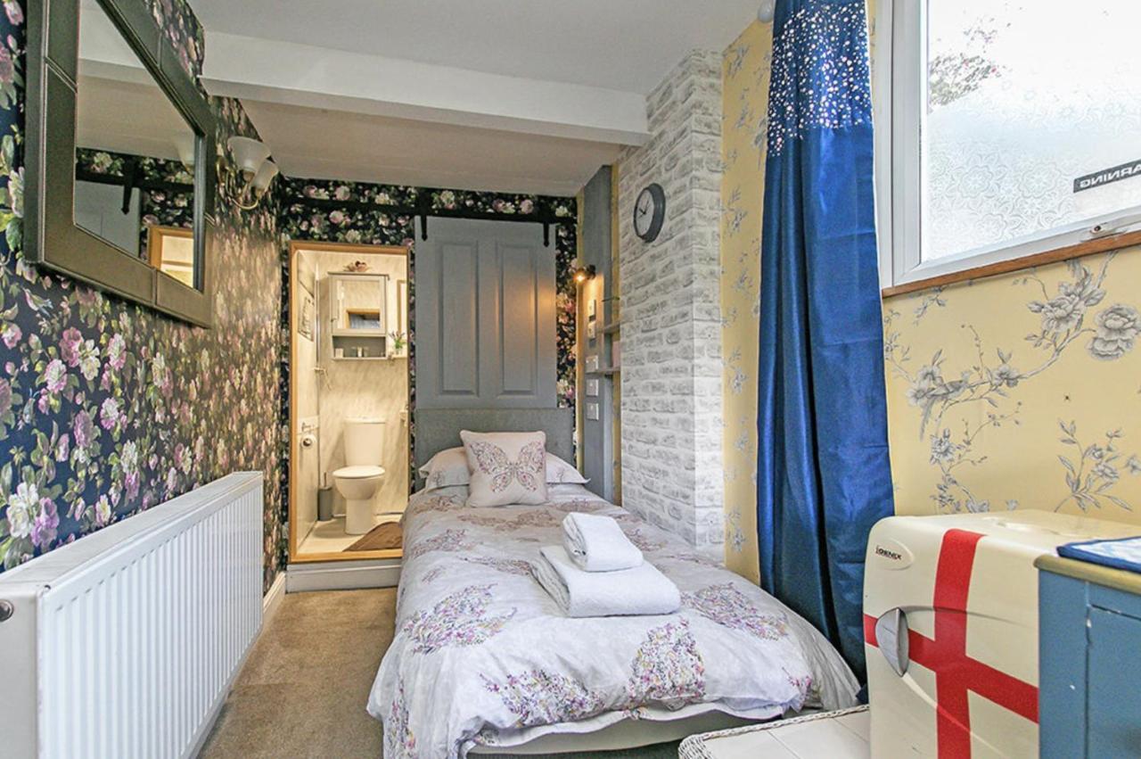 Sunny Mount Bed & Breakfast