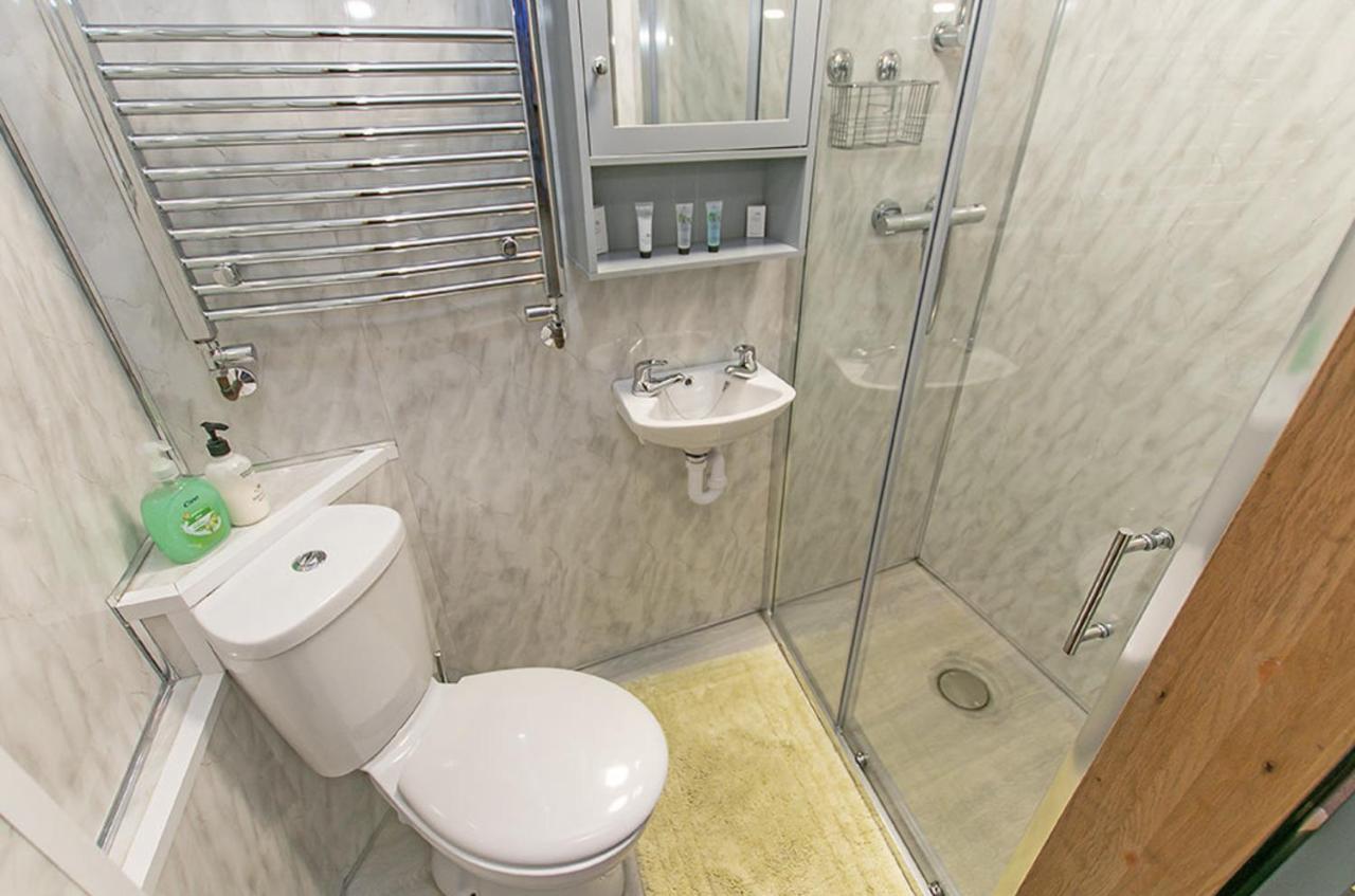 Sunny Mount Bed & Breakfast Nottingham