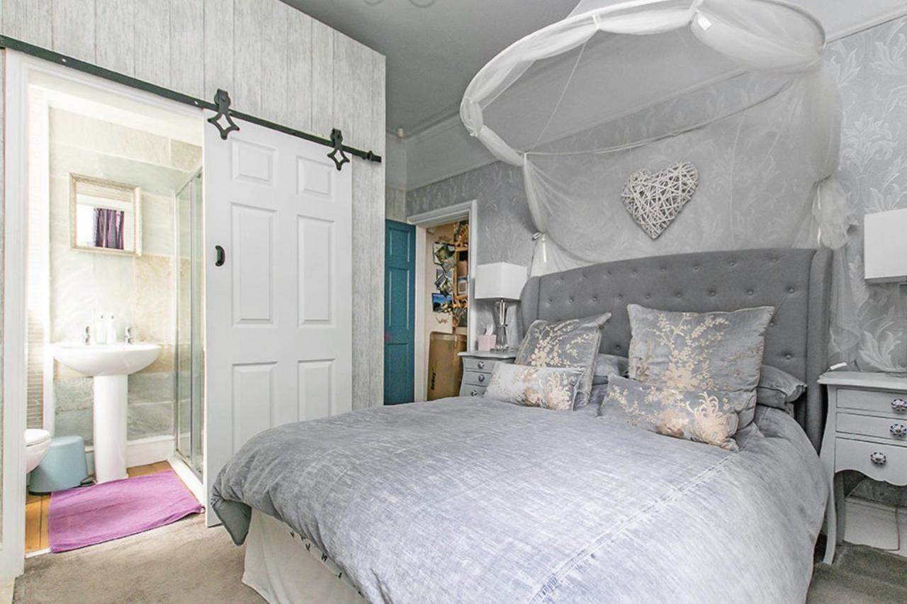 Sunny Mount Bed & Breakfast Nottingham