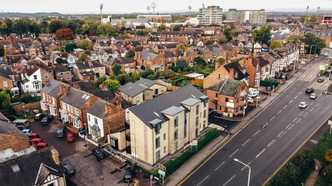 The Company, Devonshire Court Apartment