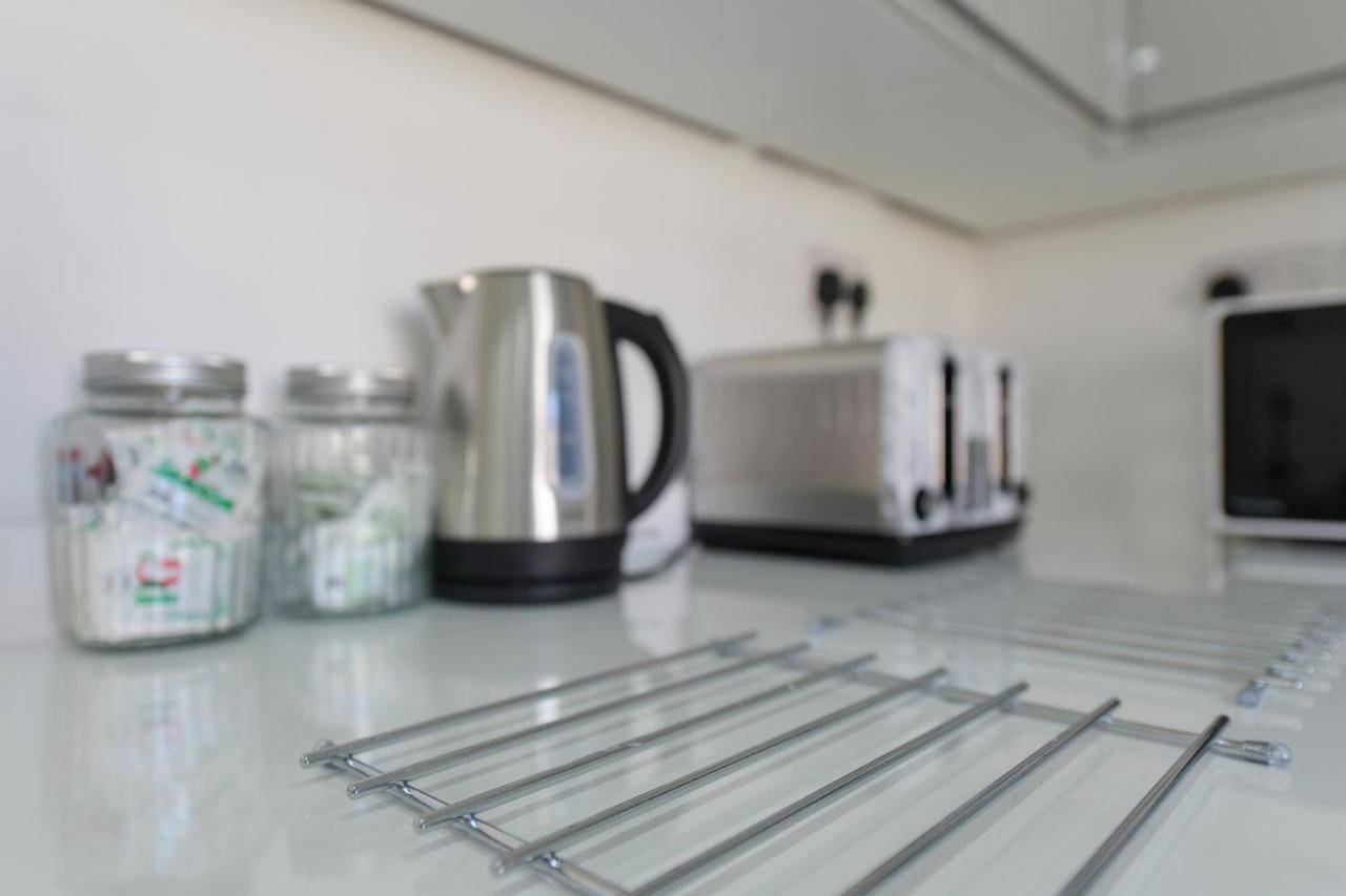 Adbolton House - Sleek, Stylish, Brand New & Carbon * Nottingham