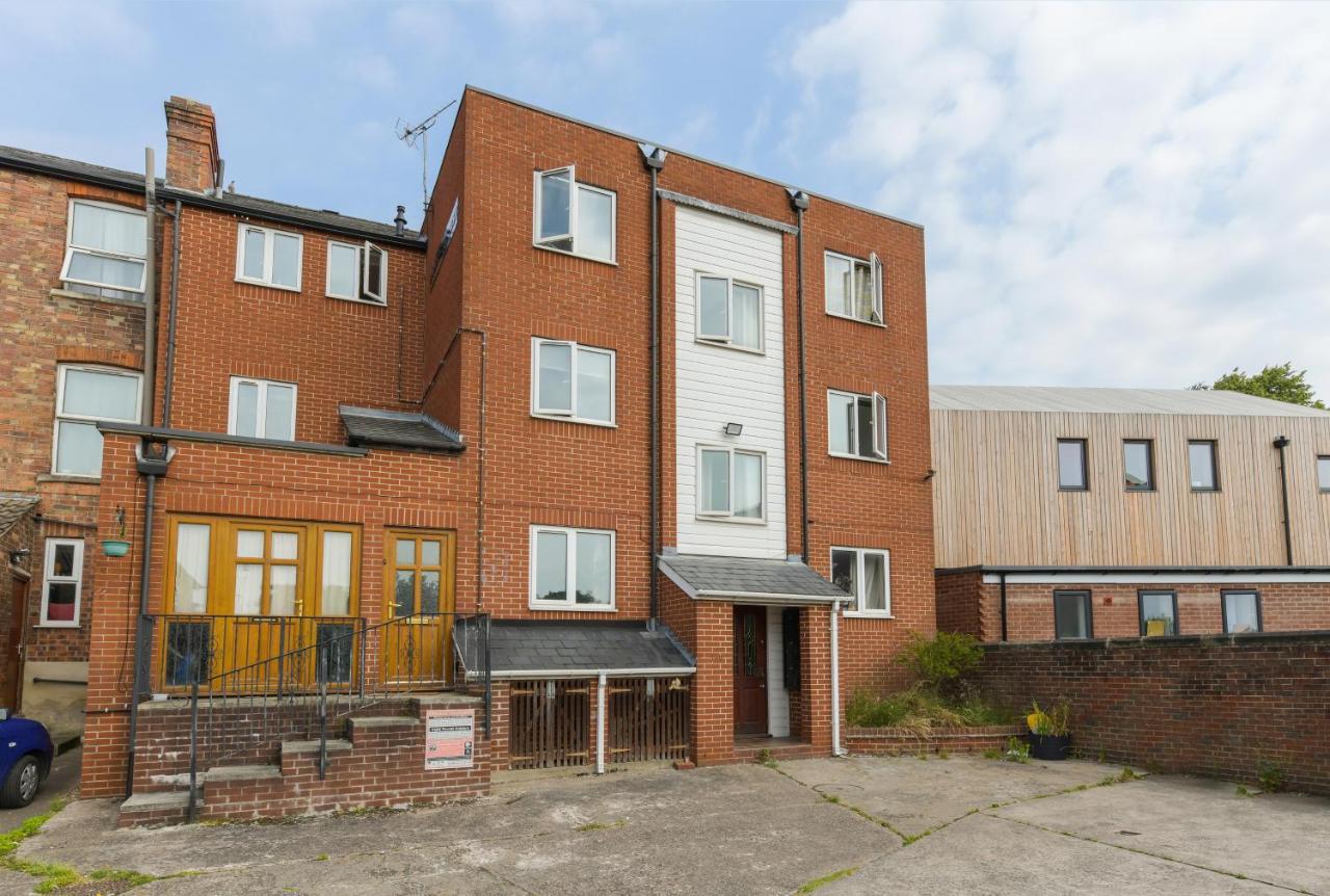 Lambley Court - Light, Open And Inviting Nottingham