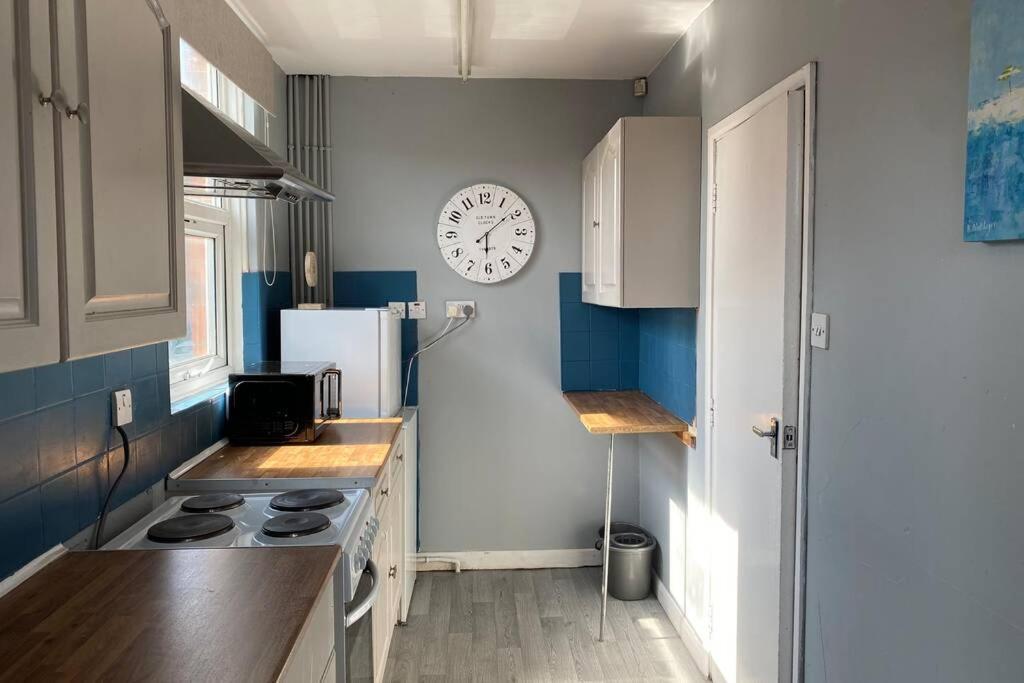 Windermere House Apartment *
