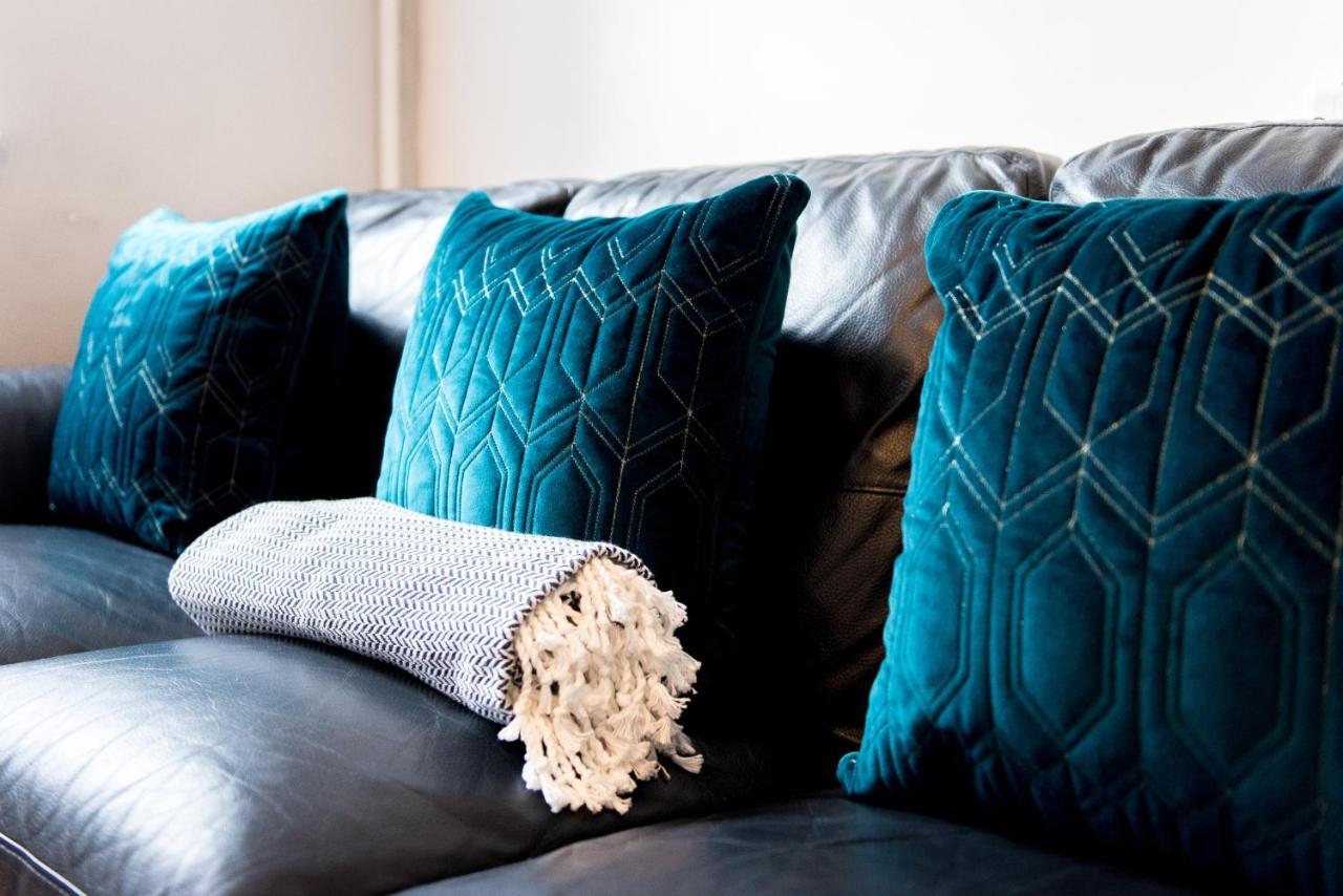 Apartment Lambley Court - Light, Open And Inviting *