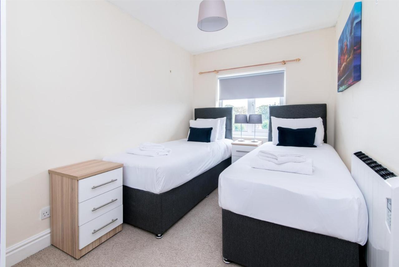 Lambley Court - Light, Open And Inviting *
