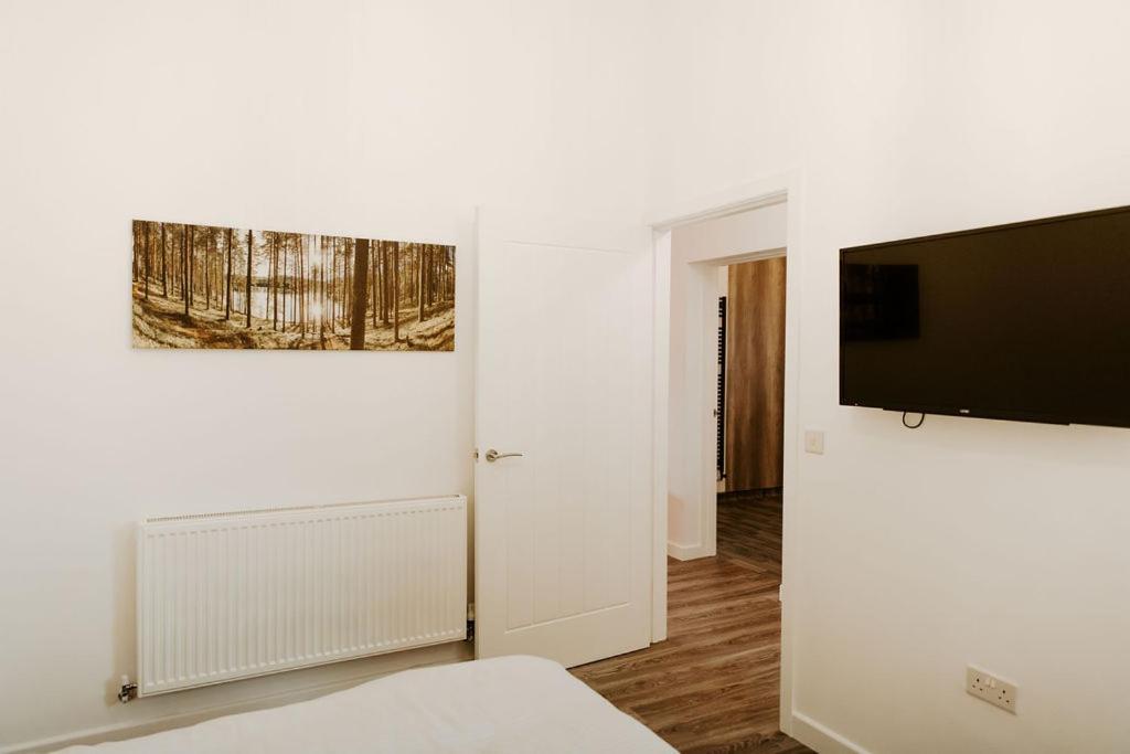 Lionheart Lodge: Luxury Retreat Near Sherwood Forest