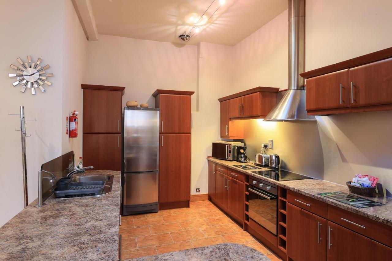 Bright Private - Peaceful Morden Location Apartment