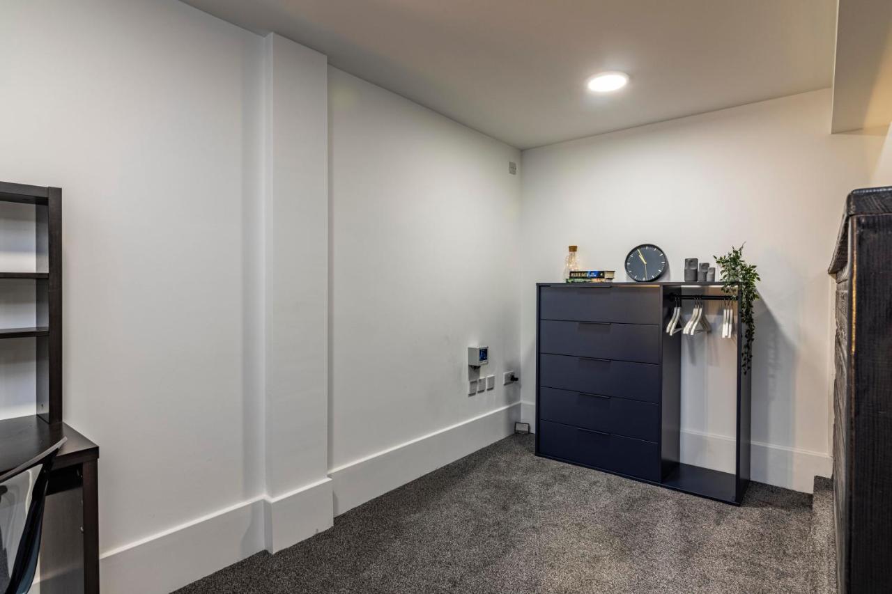 Apartment Cosy In West Bridgford, Close To Transport Links And Walking Distance To Cricket And Football *