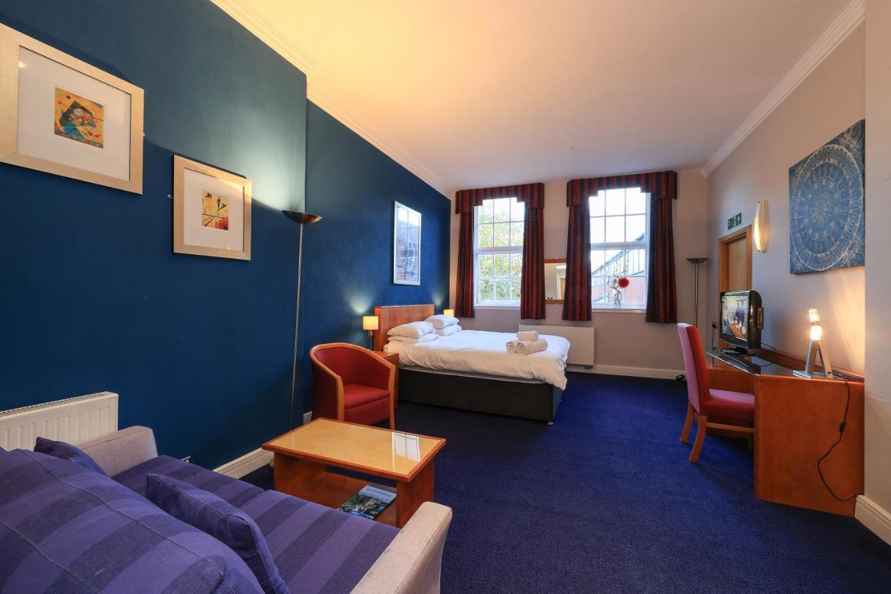 Bright Private - Peaceful Morden Location Apartment London
