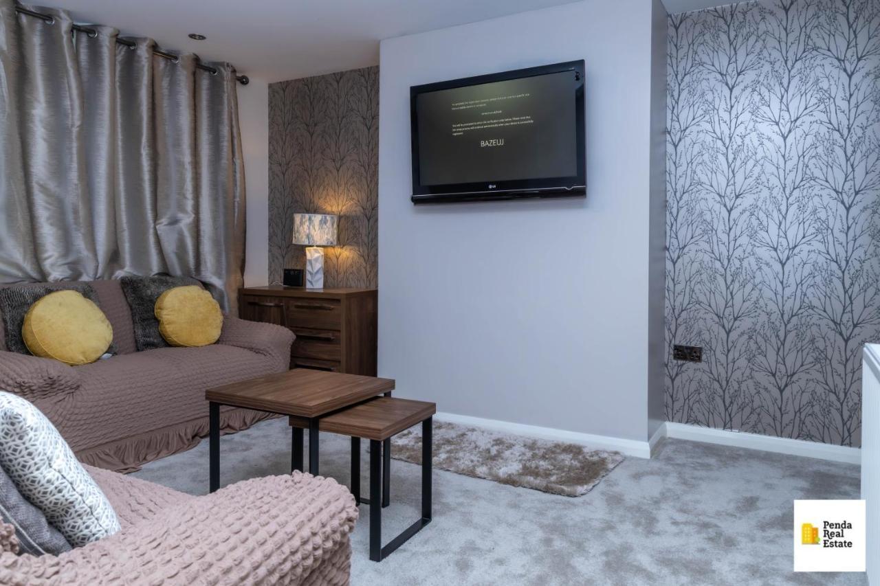 Penda Contractor And Leisure Guests * Nottingham