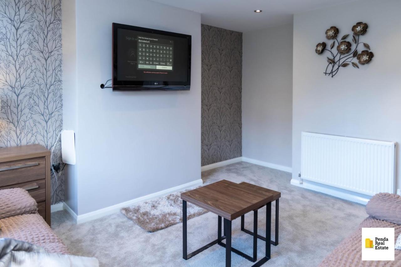 Penda Contractor And Leisure Guests Nottingham