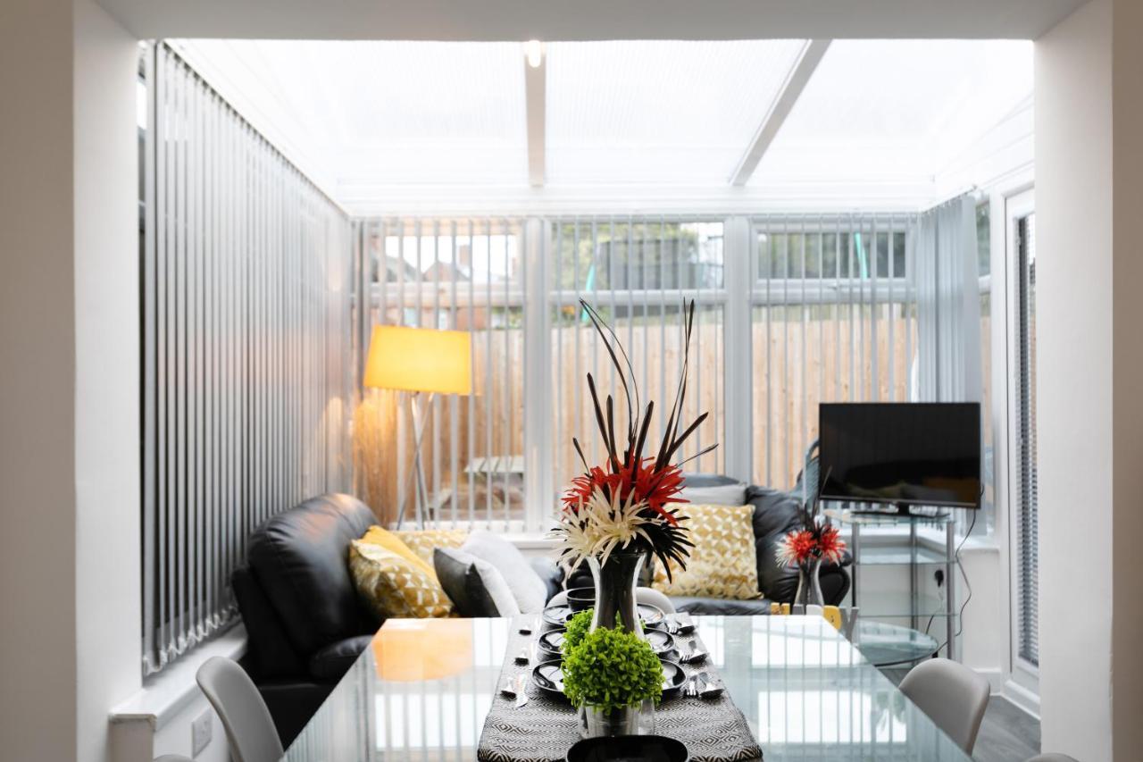 Serviced - Chayil Experts Apartamento