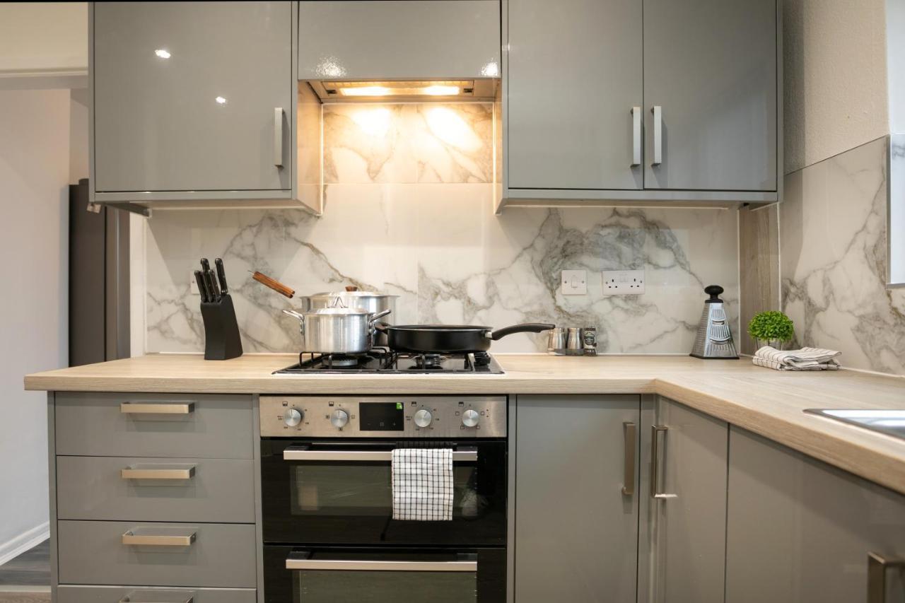 Serviced - Chayil Experts Apartamento