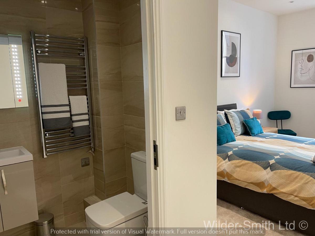 Gem - Luxurious 2-bed Apartment *
