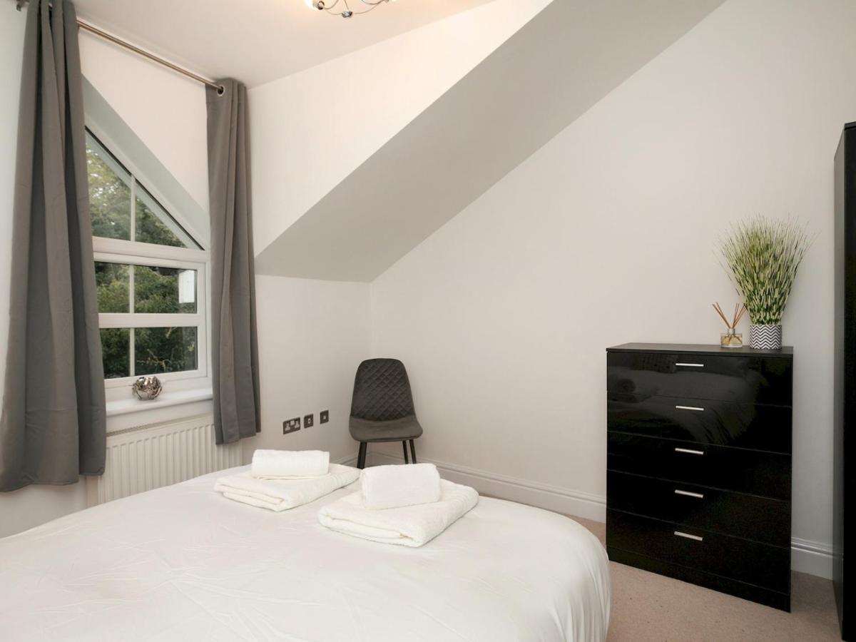 Pass The Keys Stylish 2 Bed In West Bridgford *