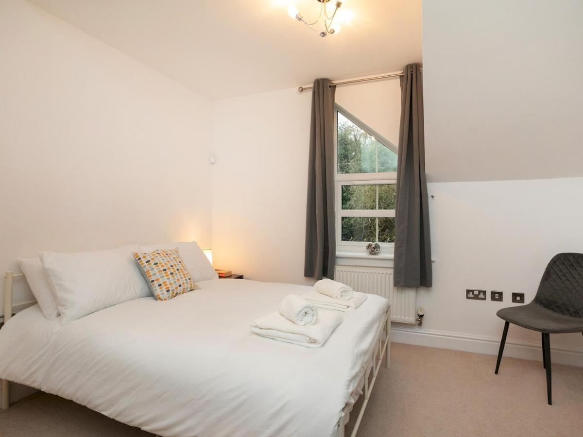 Pass The Keys Stylish 2 Bed In West Bridgford