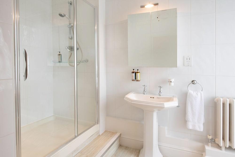 Hotel The Orchard & Restaurant 4*