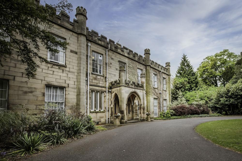 The Orchard & Restaurant Hotel