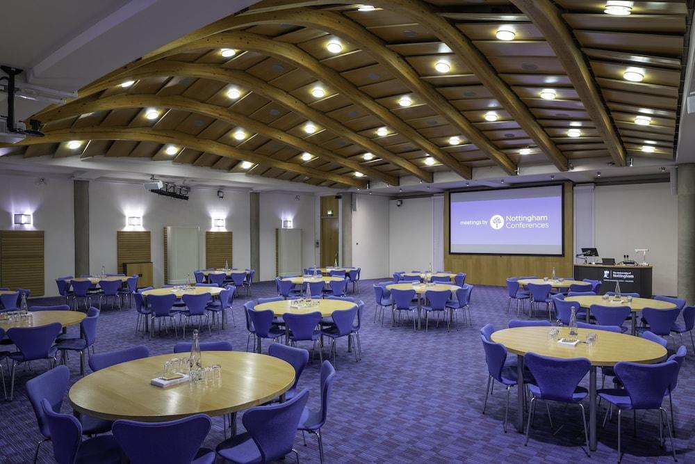 Jubilee Conference Centre 3*