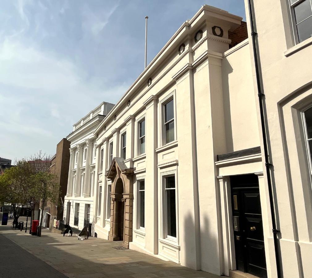 Wheeler Gate House Centre Apartment