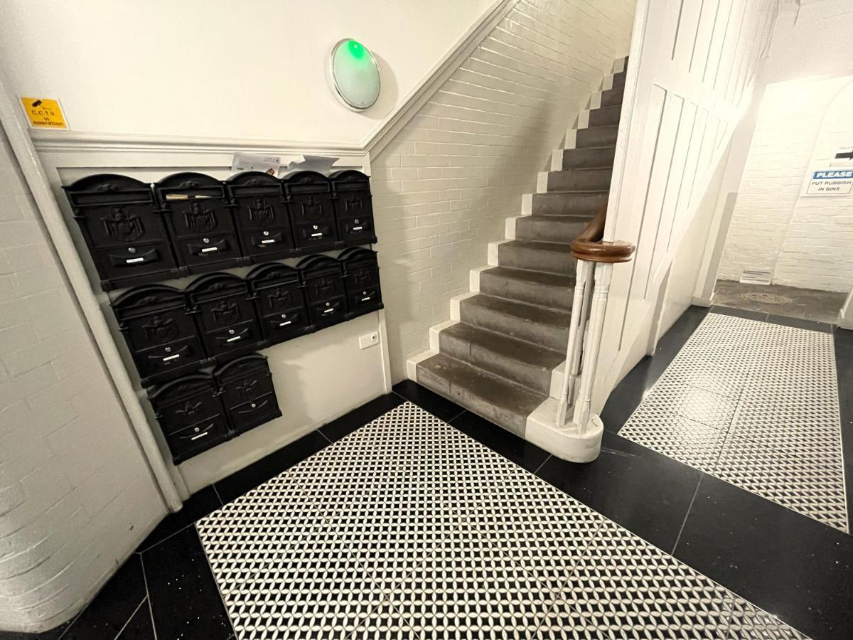 Wheeler Gate House Centre Apartment