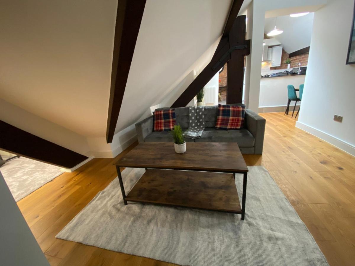Wheeler Gate House Centre Apartment
