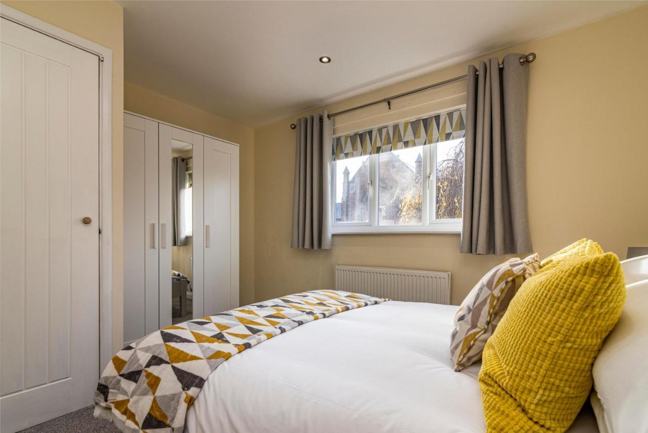 De Luxe Short Stays- Percy House Nottingham