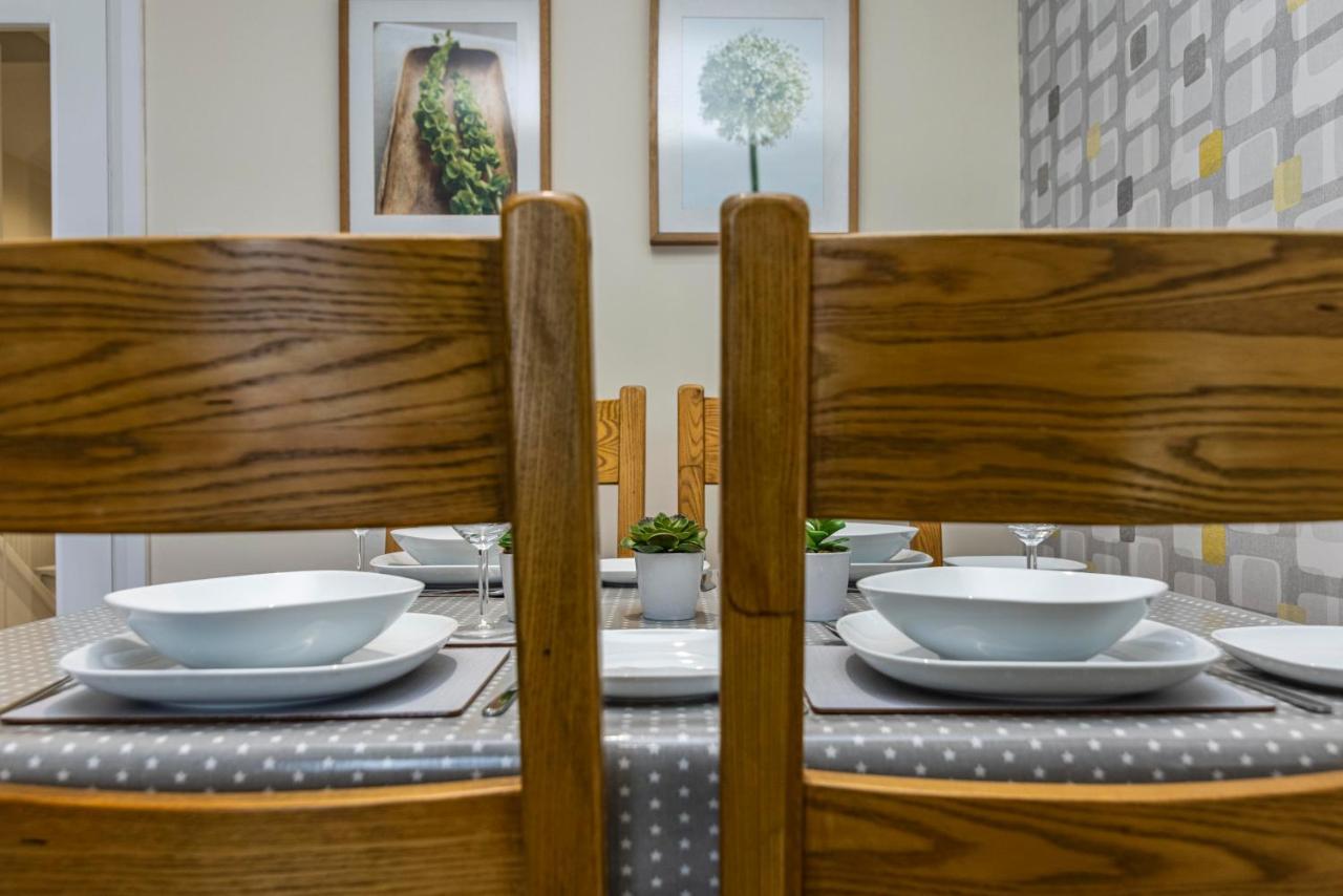 De Luxe Short Stays- Percy House *