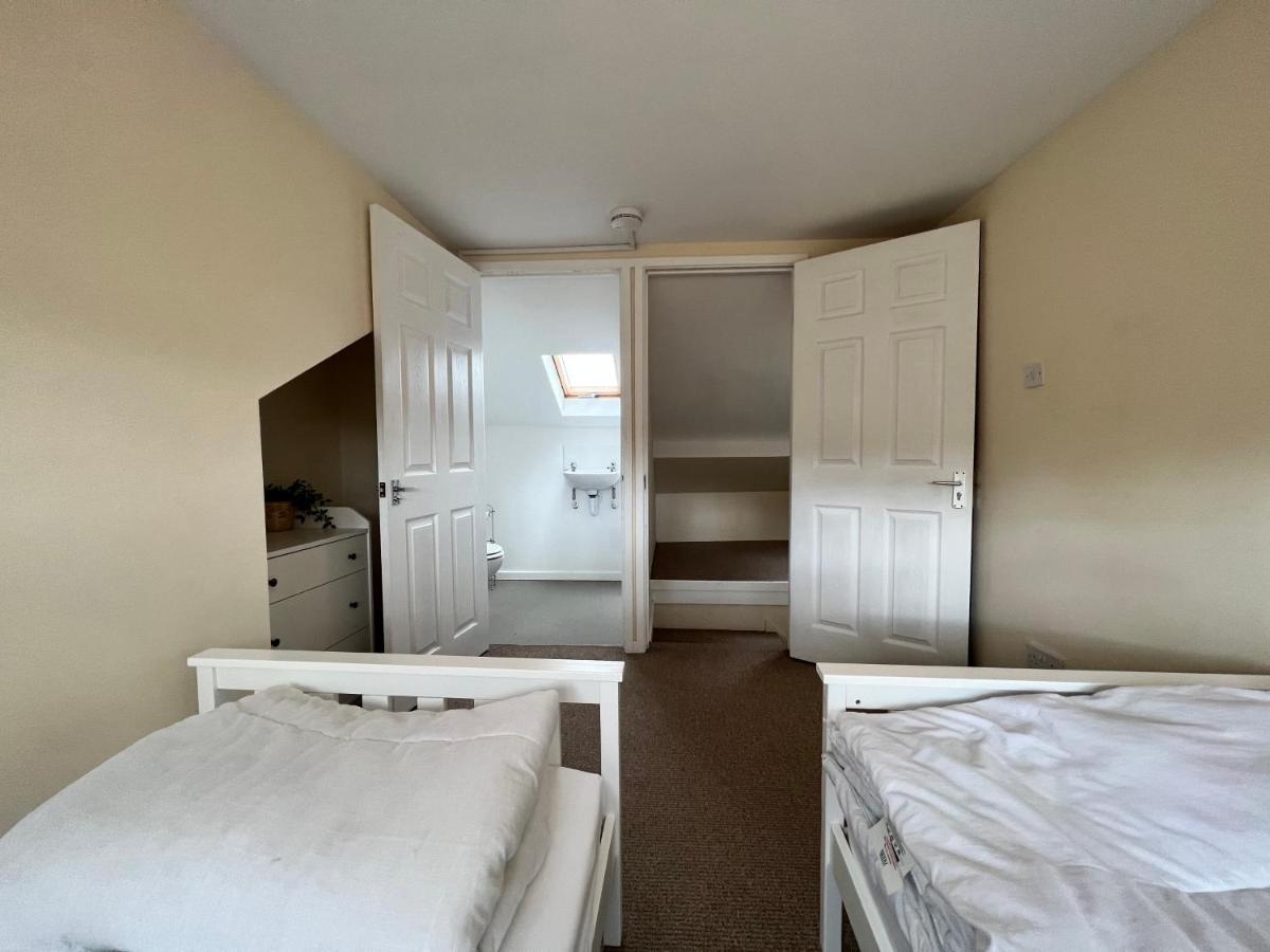 Apartment Lovely 2-bedroom In A Great Location