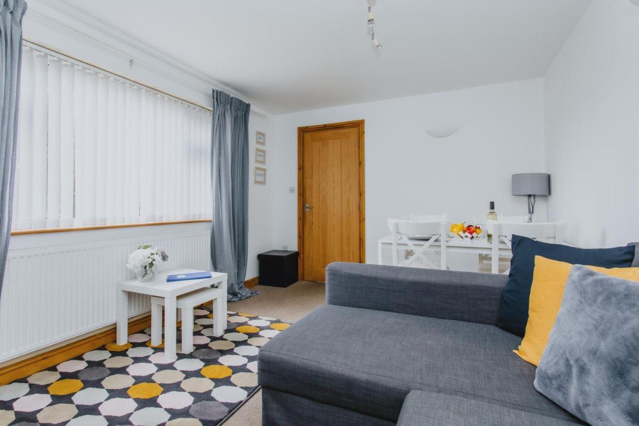 Apartment 2 Bedroom Garden Near Qmc, Tennis Centre & City *