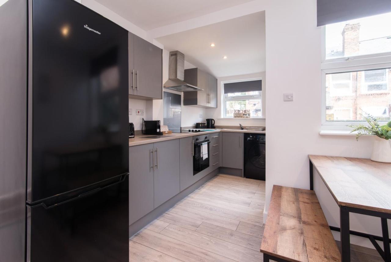 Thurgarton House - Cosy And Calm 2bed Holiday home Nottingham