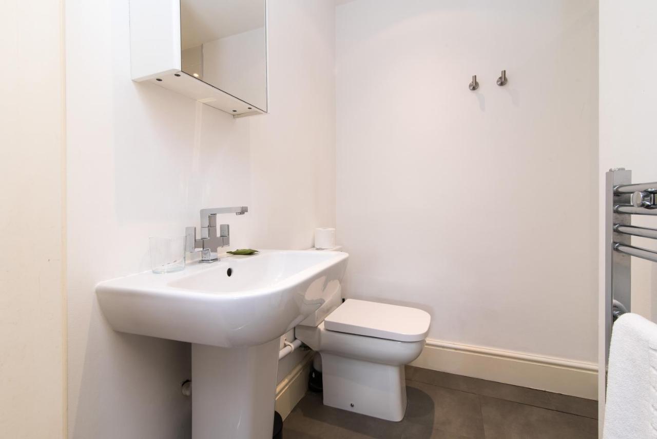Bowling - West Bridgford Apartment