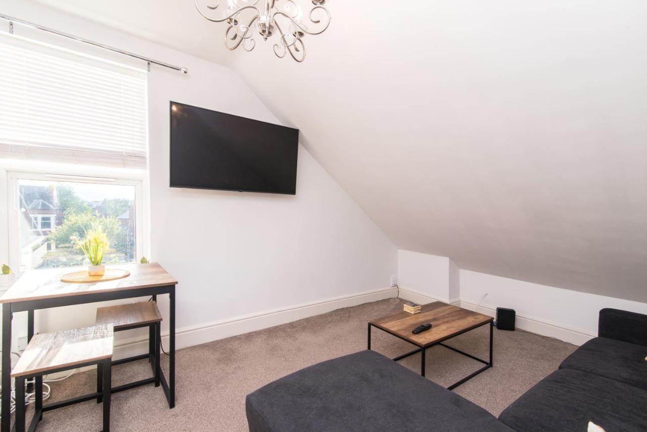 Bowling - West Bridgford Apartment