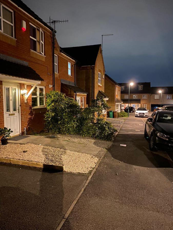 Guest house Only- Option Of The Entire House If Available - Private Property In Quiet Estate *