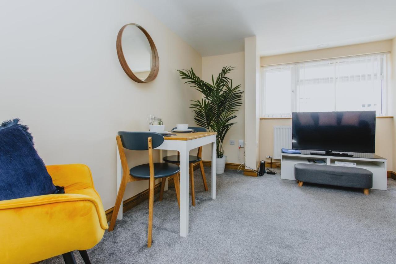 Apartment Spacious 2nd Floor - King Size Bed & Free Parking Nottingham