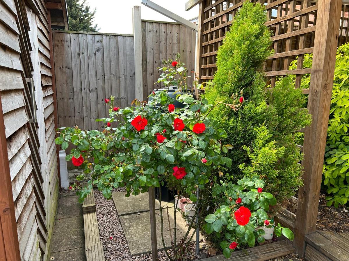 Simply Stunning 2 Bedroom With Parking Space Holiday home *