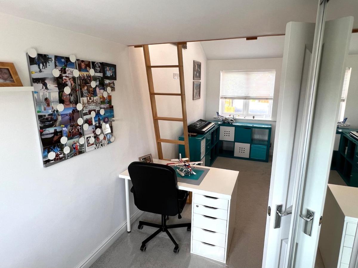 Simply Stunning 2 Bedroom With Parking Space Holiday home *