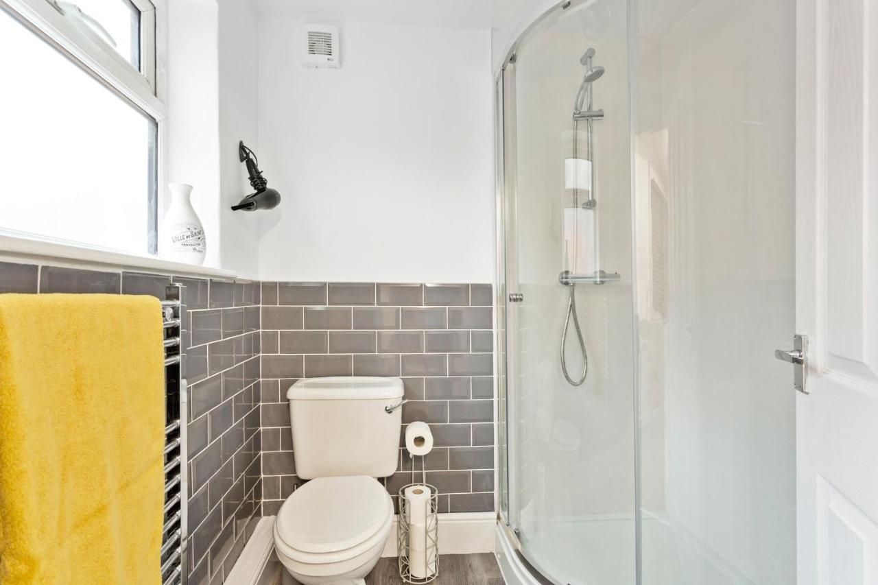 Spacious & Entire Nottingham