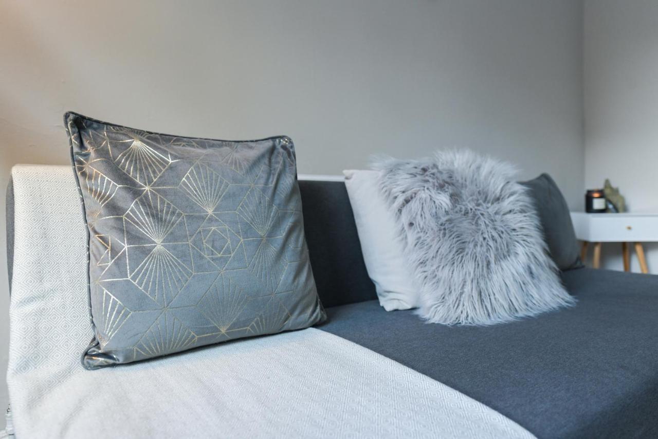 Lambley Court - Light, Open And Inviting Apartment Nottingham