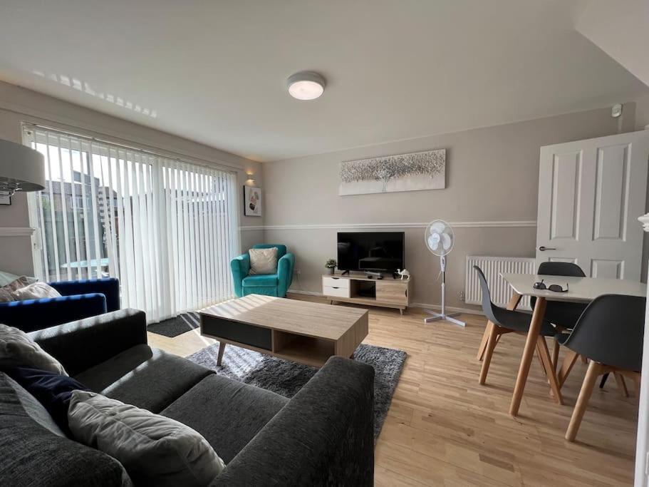 Casa de férias Location-comfortable Beds-free Parking-families
