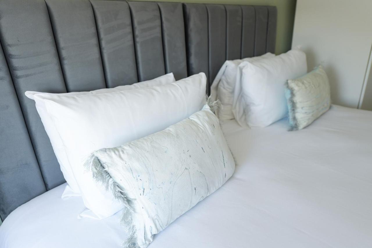 Arkwright House - Modern Townhouse Close To City Centre Holiday home